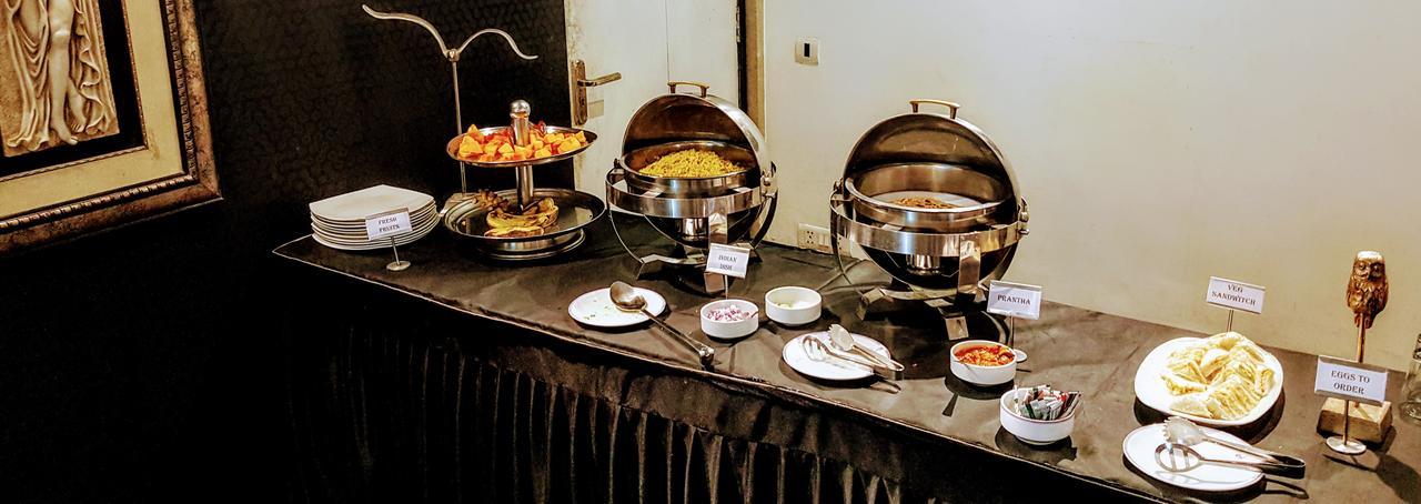 The Saneer Jaipur Hotel Екстериор снимка